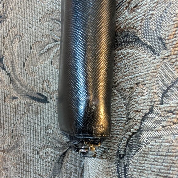 Authentic Prada Saffiano Zipper Wallet GUC - Picture 8 of 14